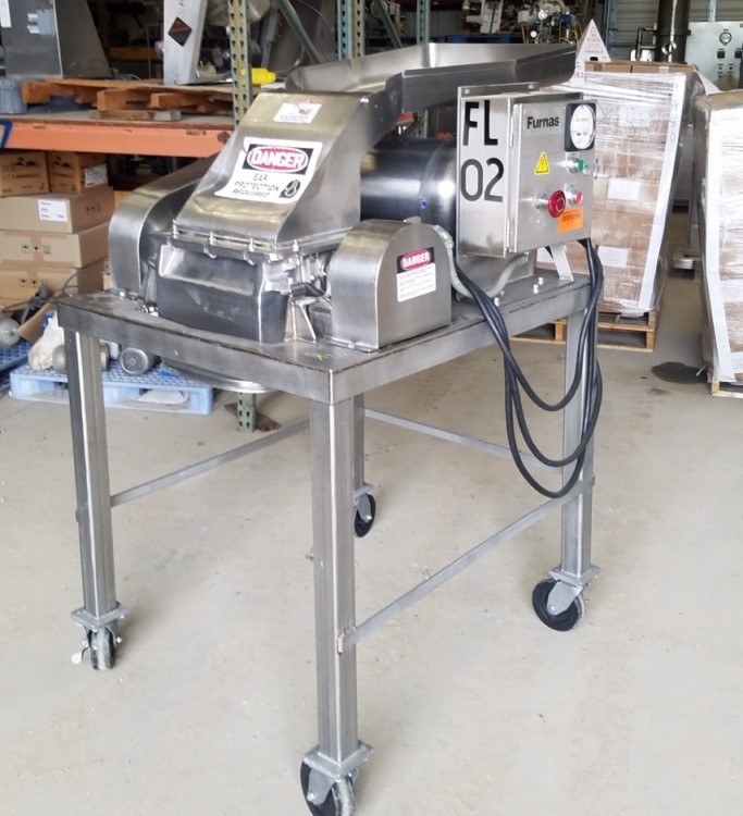 ***SOLD*** used Fitzpatrick DKAS012 FitzMill 316 Stainless Steel. Vari-Speed Hammer Mill, Pan feed, 32 Stepped Impact Blades, Chamber Dimensions 13